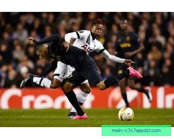 官方宣布昆滕·廷伯加盟马赛完成